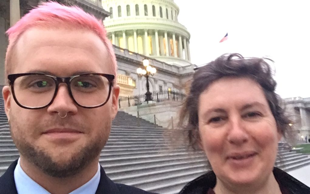 «Η Cambridge Analytica μοιραζόταν τα δεδομένα του Facebook με την KGB»