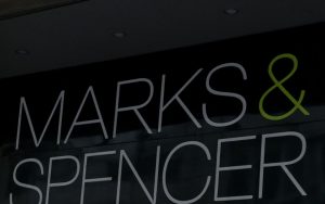 Η Marks & Spencer θα κλείσει 100 καταστήματά της μέχρι το 2022