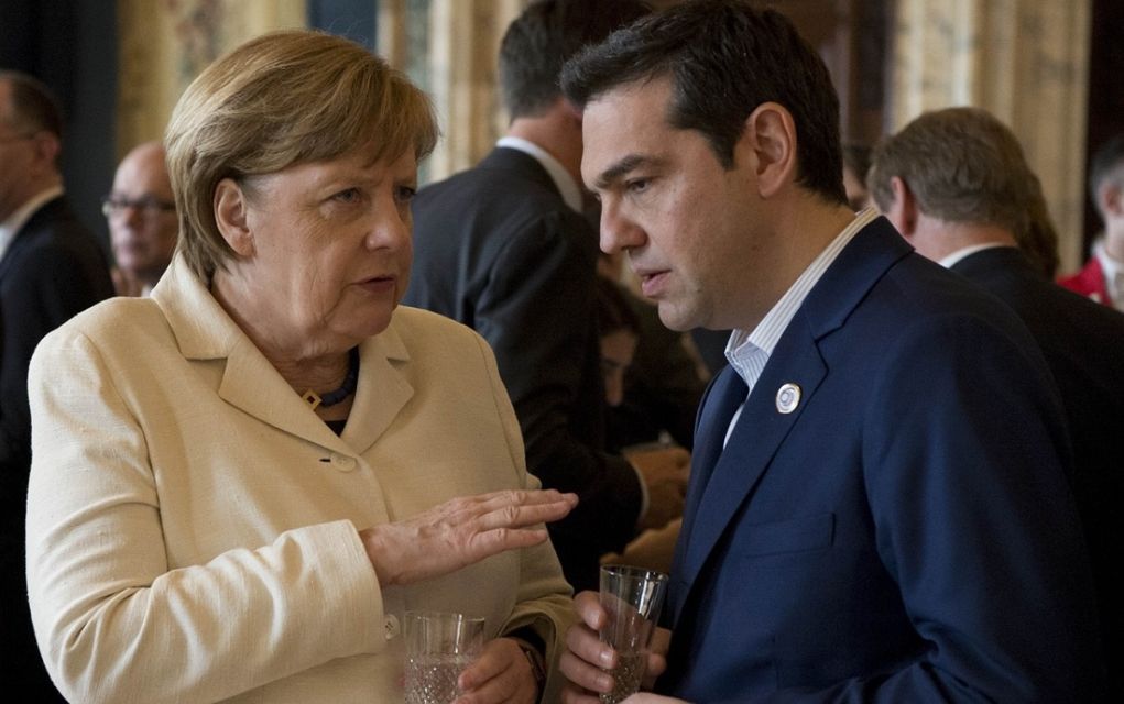 FT: Συμφωνία για επιστροφή προσφύγων στην Ελλάδα