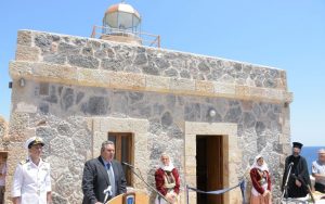 Το διατηρητέο Φάρο Μονεμβασιάς εγκαινίασε ο Πάνος Καμμένος
