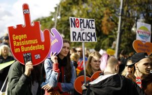 Γερμανία: Μεγάλες διαδηλώσεις ακροδεξιών και αντιδιαδηλωτών