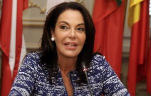 Άμισθη σύμβουλος του Τσίπρα η Κατερίνα Παναγοπούλου