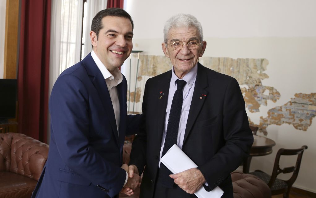 Σε εξέλιξη η συνάντηση Τσίπρα -Μπουτάρη στο δημαρχείο Θεσσαλονίκης