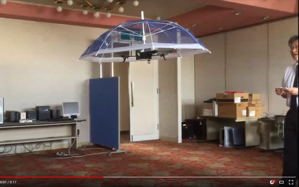 Drone-ομπρέλα: Η ιαπωνική απάντηση στον καύσωνα του καλοκαιριού