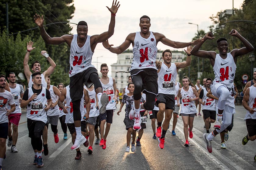 Tο μεγάλο δρομικό πάρτι προσφοράς των Antetokounbros (pics+vid)