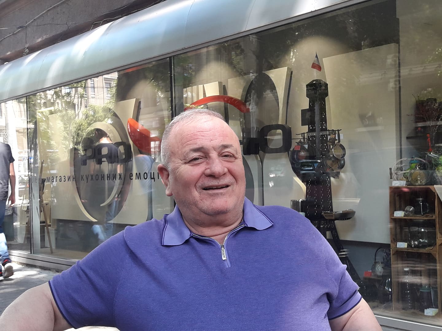Μπούμπουρας: «Οι ‘Ελληνες την πατάμε γιατί παραείμαστε έξυπνοι»!