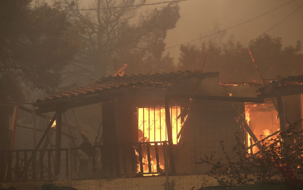 Εισαγγελική έρευνα για την πρόσβαση πολιτών στις παραλίες