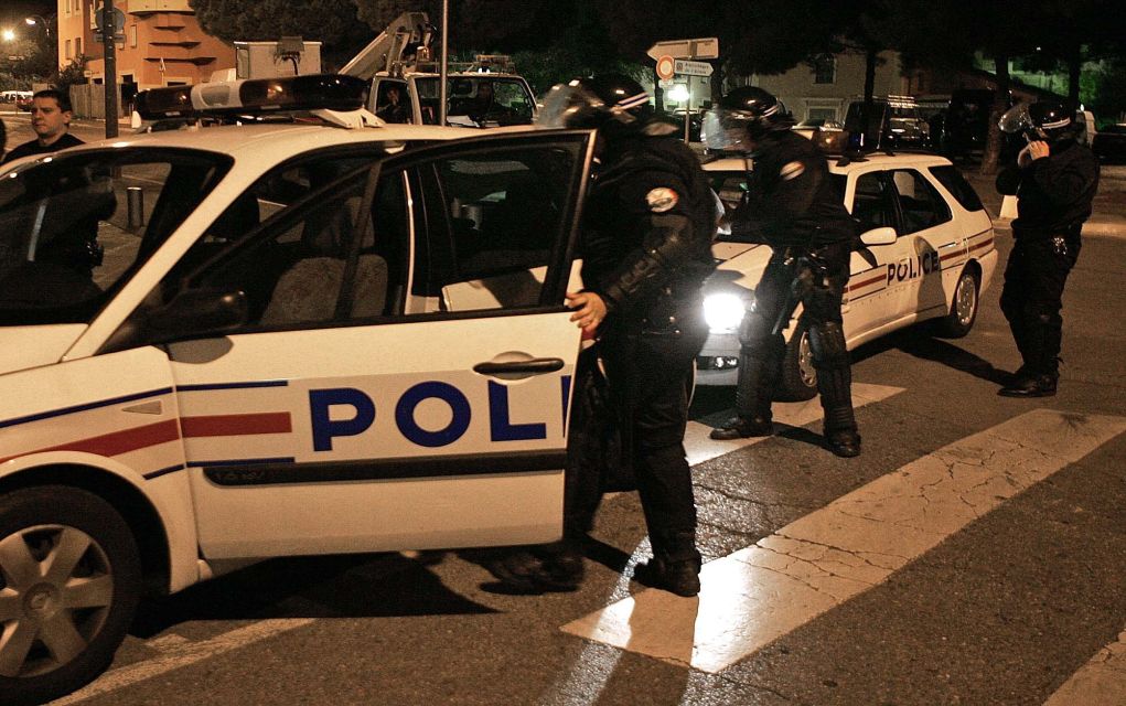Για τρομοκρατική επίθεση συνελήφθη φοιτητής στην Πορτογαλία – Μεγάλος αριθμός όπλων βρέθηκε στο σπίτι του