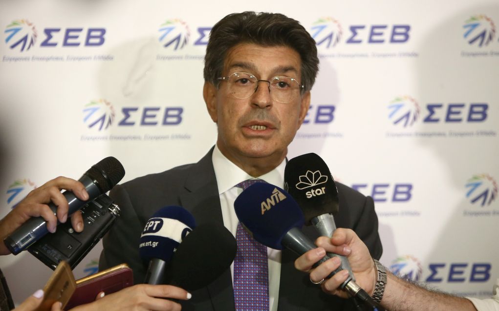 Φέσσας: Να εφαρμοστεί η περικοπή των συντάξεων
