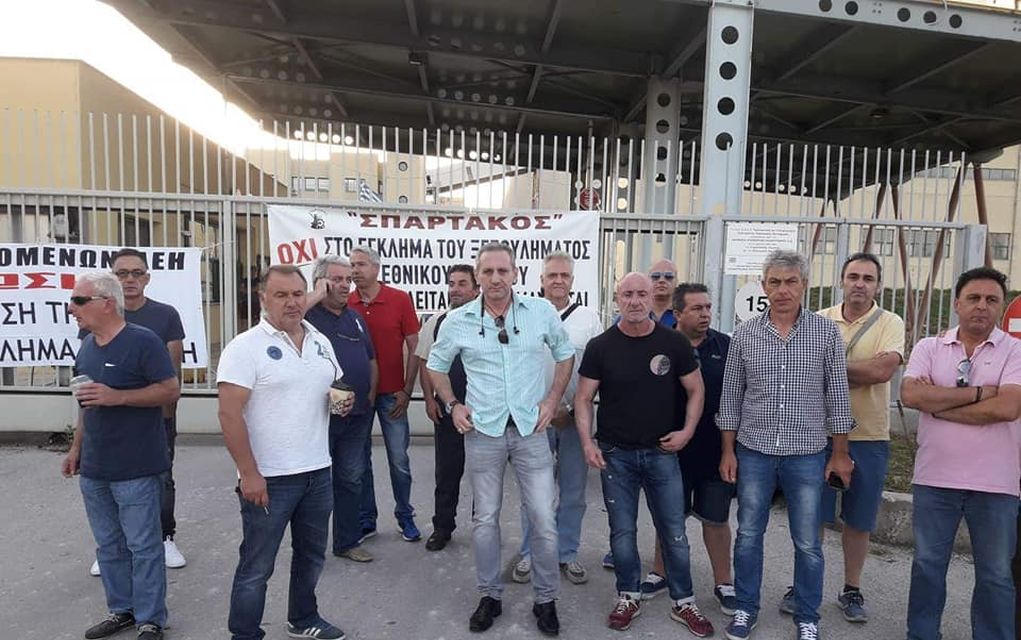Μέλη της ΓΕΝΟΠ-ΔΕΗ απέκλεισαν τον ΑΗΣ Μελίτης