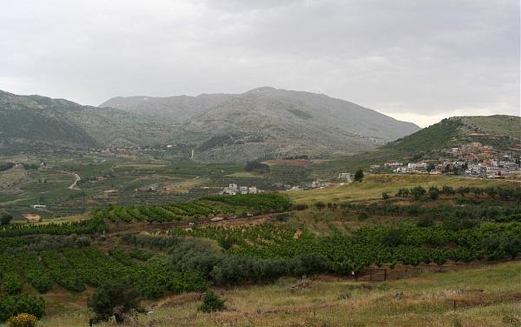 Ο συριακός στρατός ανακατέλαβε στρατηγικό λόφο στα Υψίπεδα του Γκολάν
