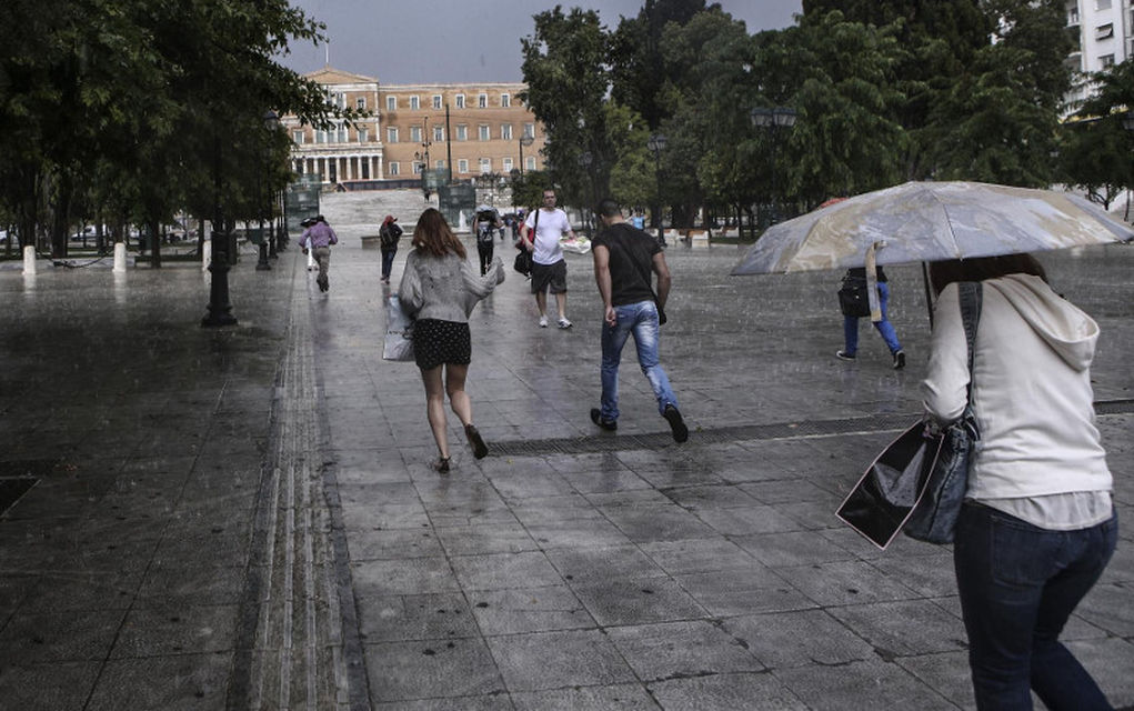 Επανέρχεται από σήμερα ο δακτύλιος στο κέντρο της Αθήνας
