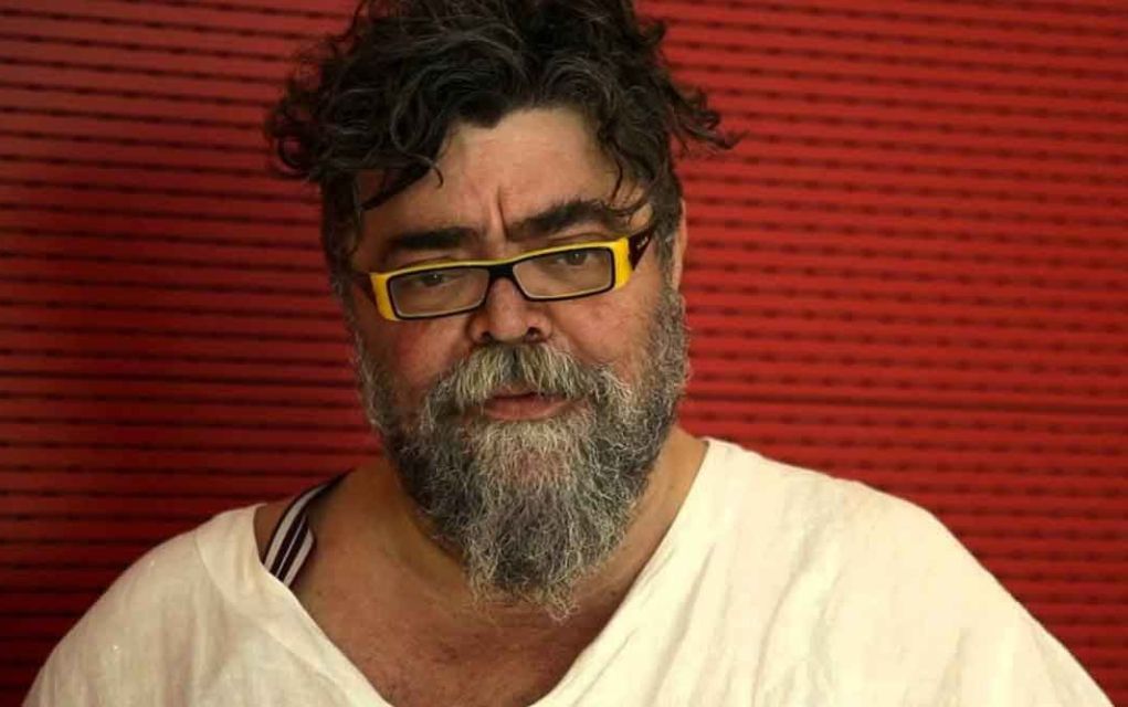 Το Facebook “έριξε” το λογαριασμό του Κραουνάκη