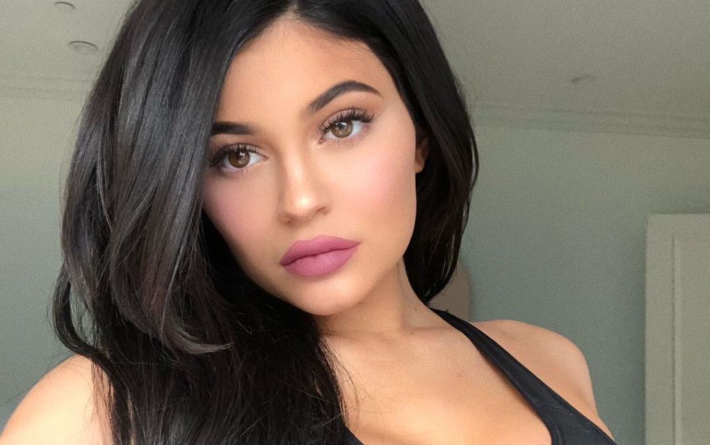 Η Kylie Jenner είναι μια από τις πιο πλούσιες γυναίκες! Πόσα βγάζει;