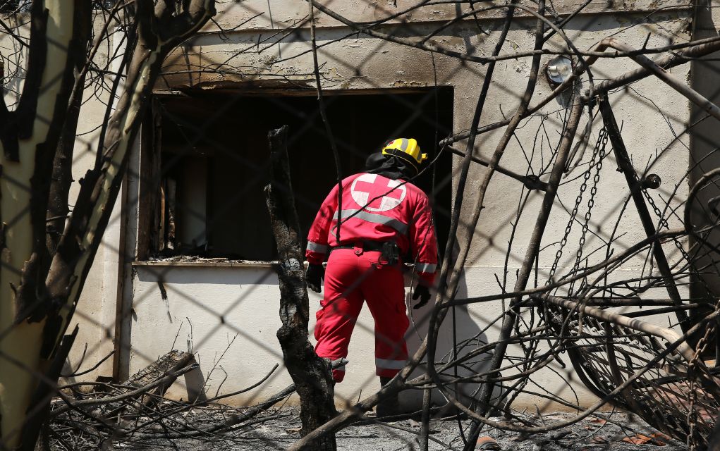 Φωτορεπορτάζ από τα σημεία της τραγωδίας (pics)