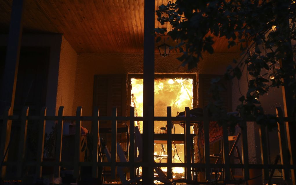Νεκροί και τραυματίες από την πύρινη λαίλαπα