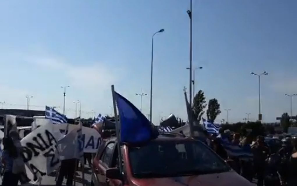 «Θερμή» υποδοχή Τσίπρα στη Θεσσαλονίκη (vd)