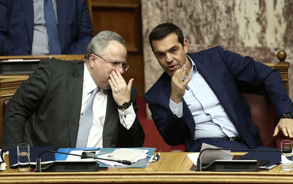 Τραβούν το σχοινί με τη Μόσχα Τσίπρας και Κοτζιάς