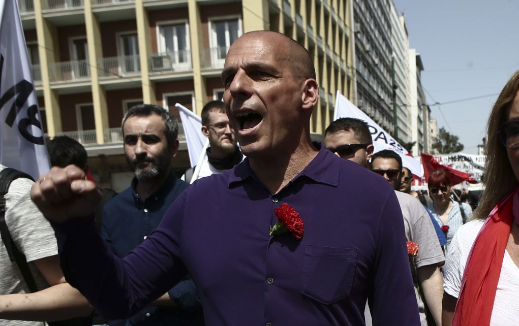 Ο Κούλογλου «έσφαξε με το βαμβάκι» τον Βαρουφάκη