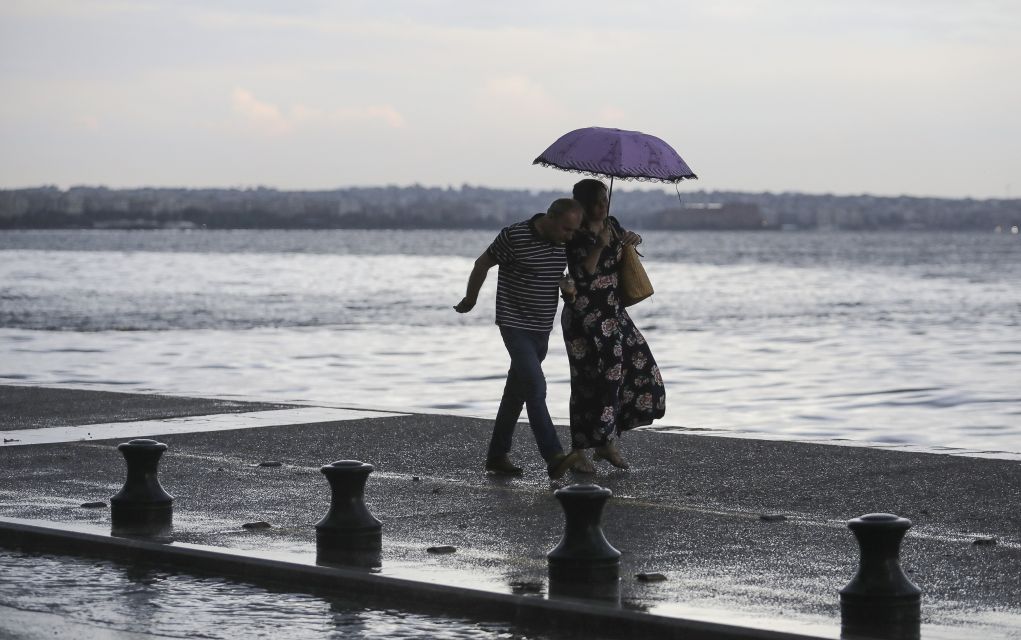 Κακοκαιρία «Μπάλλος»: Θα χτυπήσει τη χώρα μας με καταιγίδες, χαλάζι και πτώση θερμοκρασίας (vid)