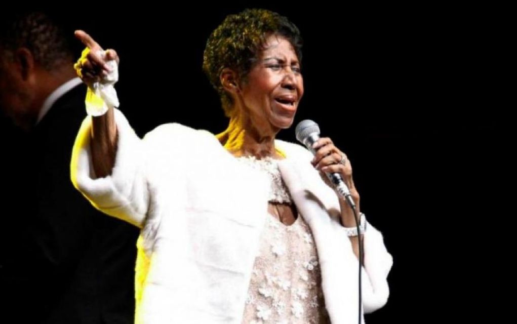 Έφυγε από τη ζωή η «βασίλισσα της Soul» Αρίθα Φράνκλιν