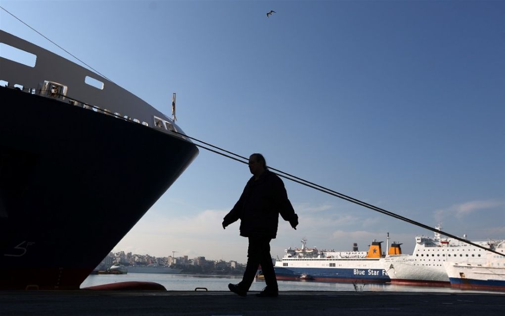 Δεν ταξίδεψε από Πόρο για Μέθανα, Αίγινα και Πειραιά ο «Φοίβος» – Δείτε γιατί