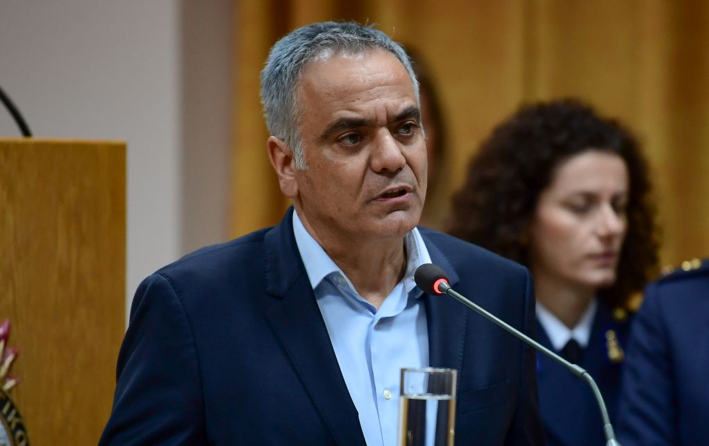 Σκουρλέτης: «Αντιπαραγωγική και άχαρη η στρατιωτική θητεία»