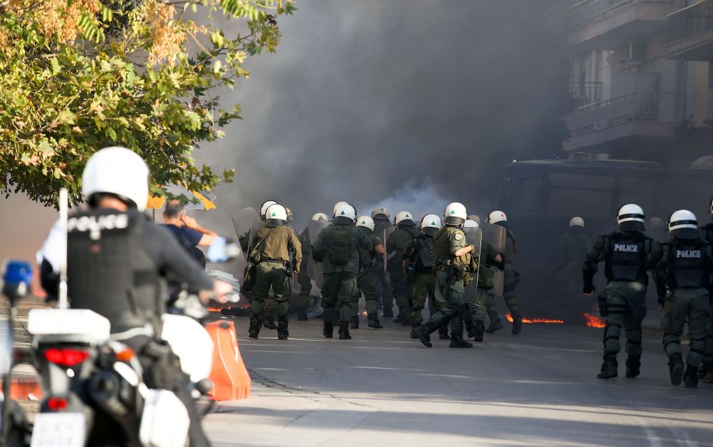 Ένας τραυματίας αστυνομικός από τα επεισόδια στη Τούμπα πριν το παιχνίδι