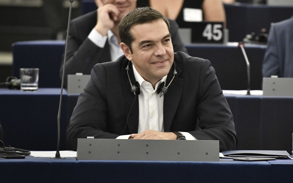 Επαφές με στελέχη τραπεζικών ιδρυμάτων για τον Τσίπρα