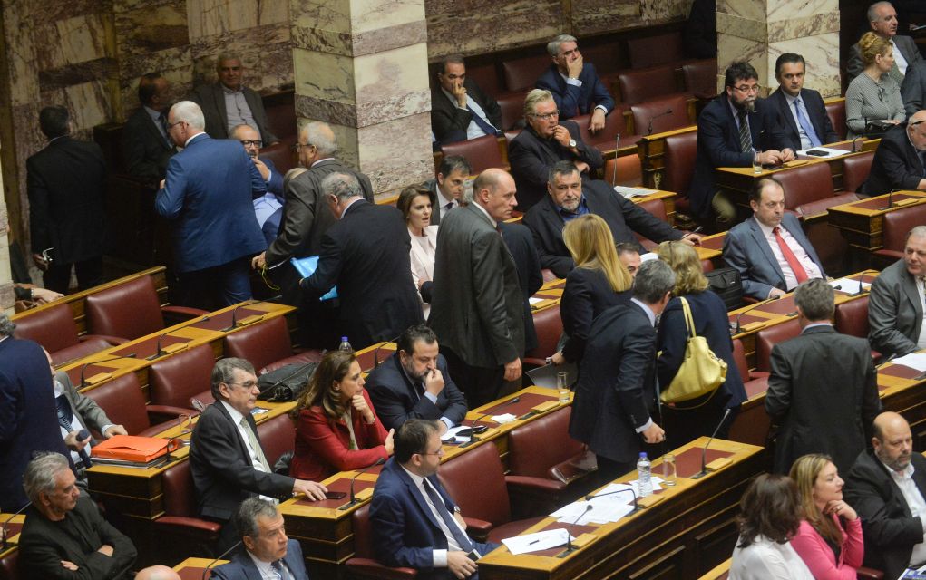 Ψηφίζεται σήμερα στη Βουλή η μη περικοπή των συντάξεων