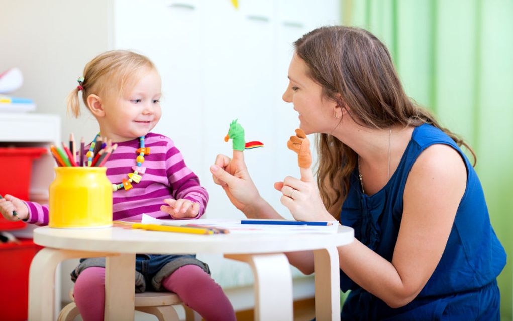 Θεσσαλονίκη: Επική αγγελία για babysitter, με ένα «κάρο» απαιτήσεις! (pic)