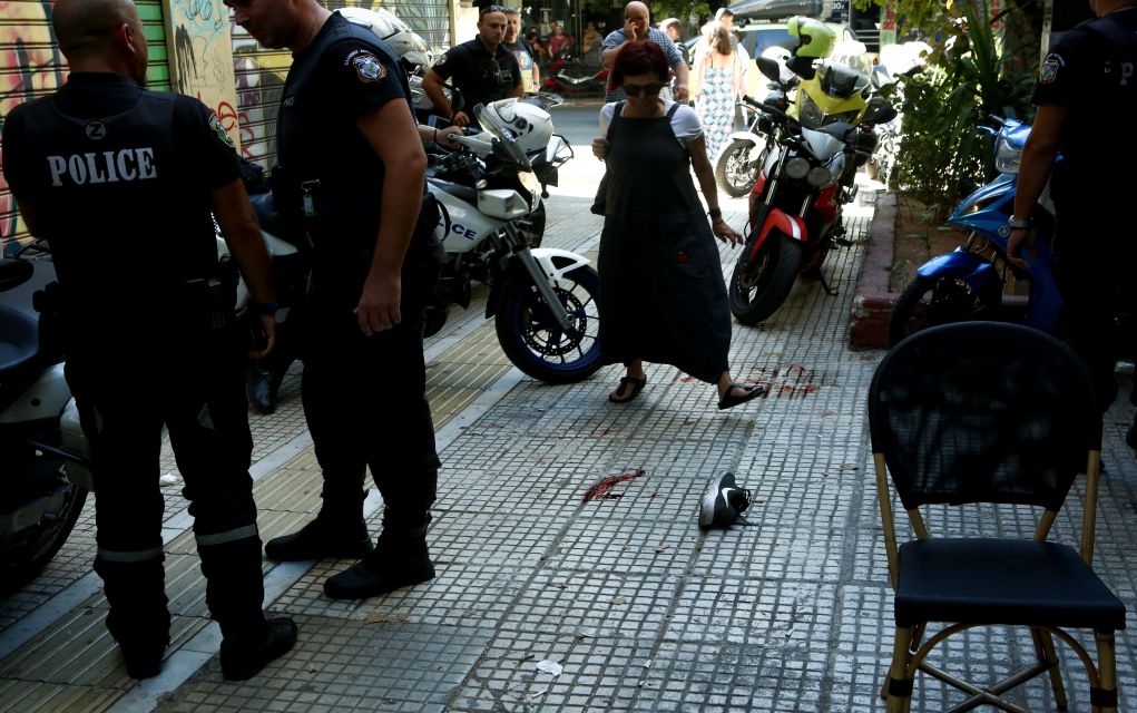 Προθεσμία για να απολογηθεί πήρε ο κοσμηματοπώλης από την Ομόνοια