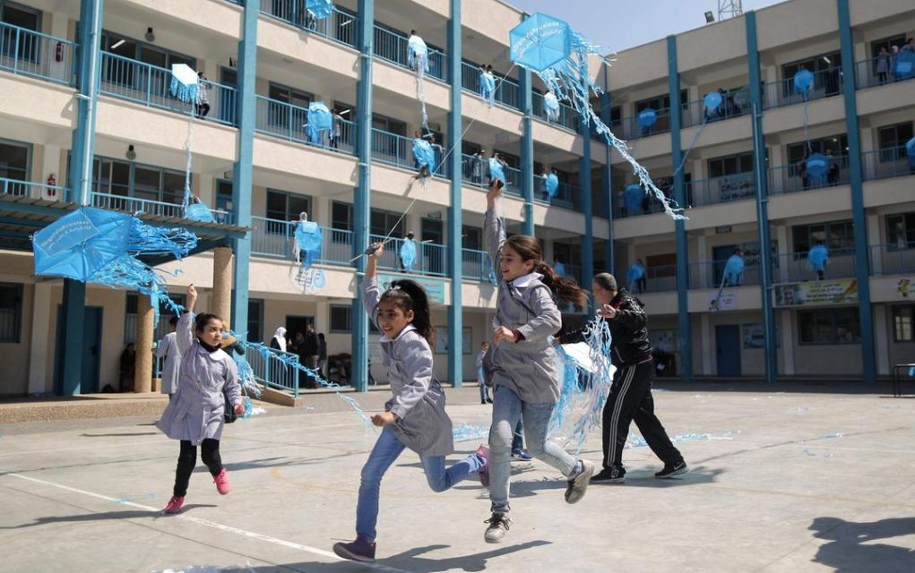Χίος: Γονείς ζητούν να μην πηγαίνουν στα ίδια σχολεία με τα παιδιά τους τα προσφυγόπουλα