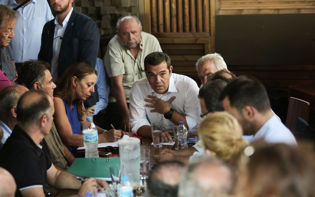 Μάτι: Το «ευχαριστώ» του Αλέξη Τσίπρα στους ψαράδες (vd)