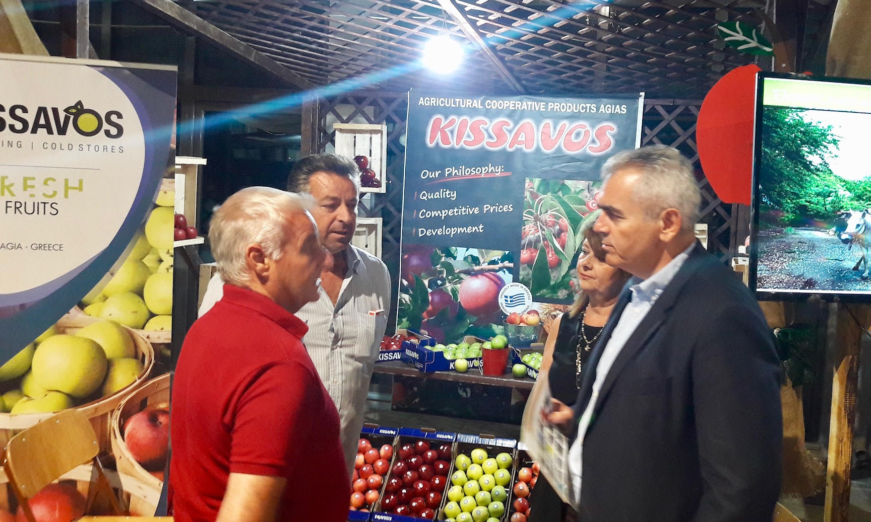 Χαρακόπουλος: «Πέντε βήματα για την προώθηση της μηλοκαλλιέργειας»