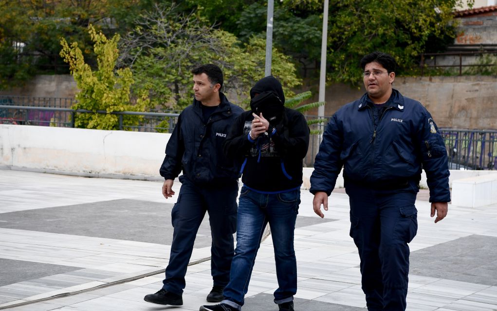 Συγκλονιστικές οι μαρτυρίες για τον θάνατο της 18χρονης Ειρήνης