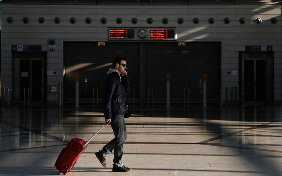 Κορoνοϊός: Διαγνωστικά τεστ στο αεροδρόμιο της Βιέννης