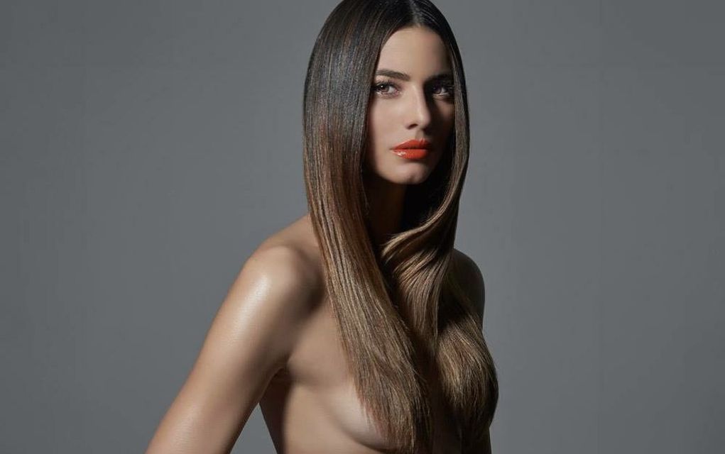 Η Ηλιάνα Παπαγεωργίου topless και με «καυτό» μπικίνι! (pic)