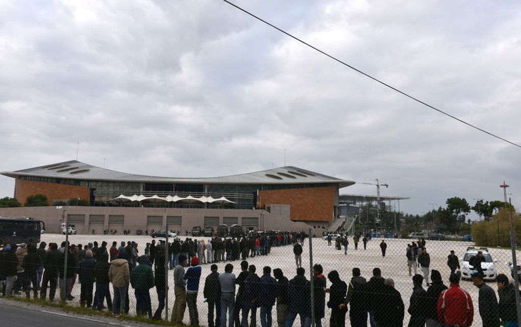 Μυτιλήνη: Αναχώρηση 176 προσφύγων για Πειραιά