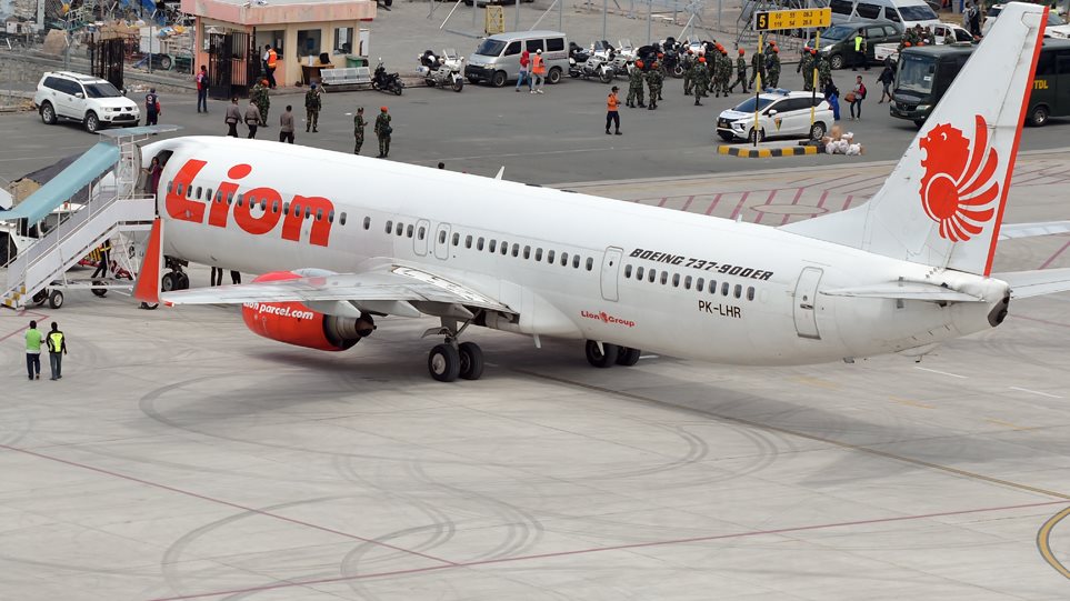 Ινδονησία: Βουτιά σε βάθος 30 μέτρων έκανε το Boeing