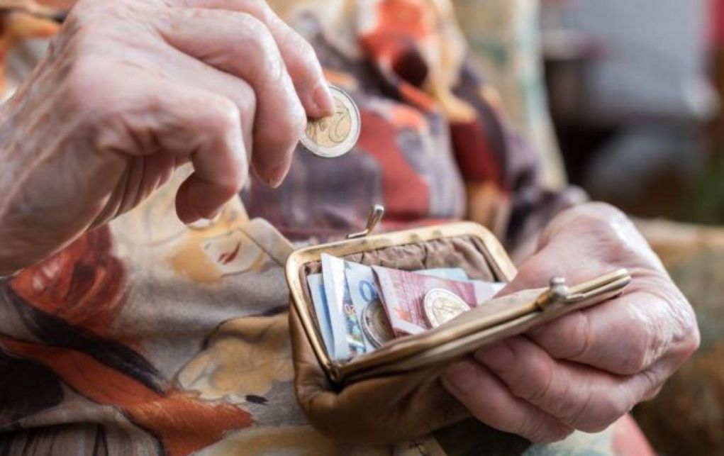 Από σήμερα η καταβολή συντάξεων Οκτωβρίου