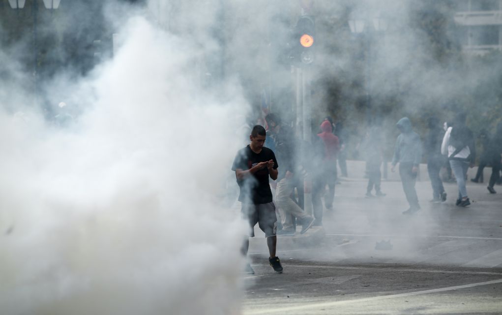 Σύνταγμα: Ένταση στο μαθητικό συλλαλητήριο (pics)