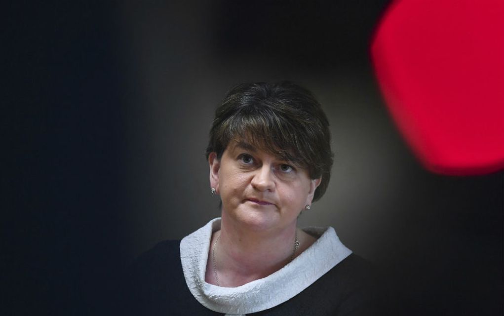 «Εάν υποστηρίξουν τη συμφωνία για το Brexit, επανεξετάζουμε την παροχή εμπιστοσύνης»