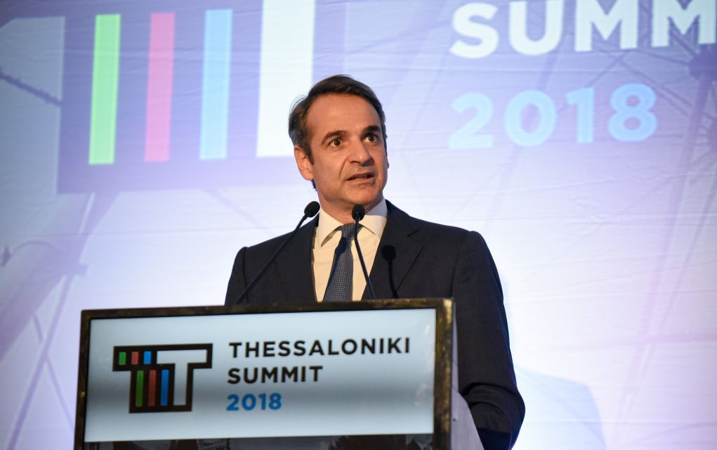 «Νεκρανάσταση του “Τσοβόλα δώσ’ τα όλα” από Τσίπρα»