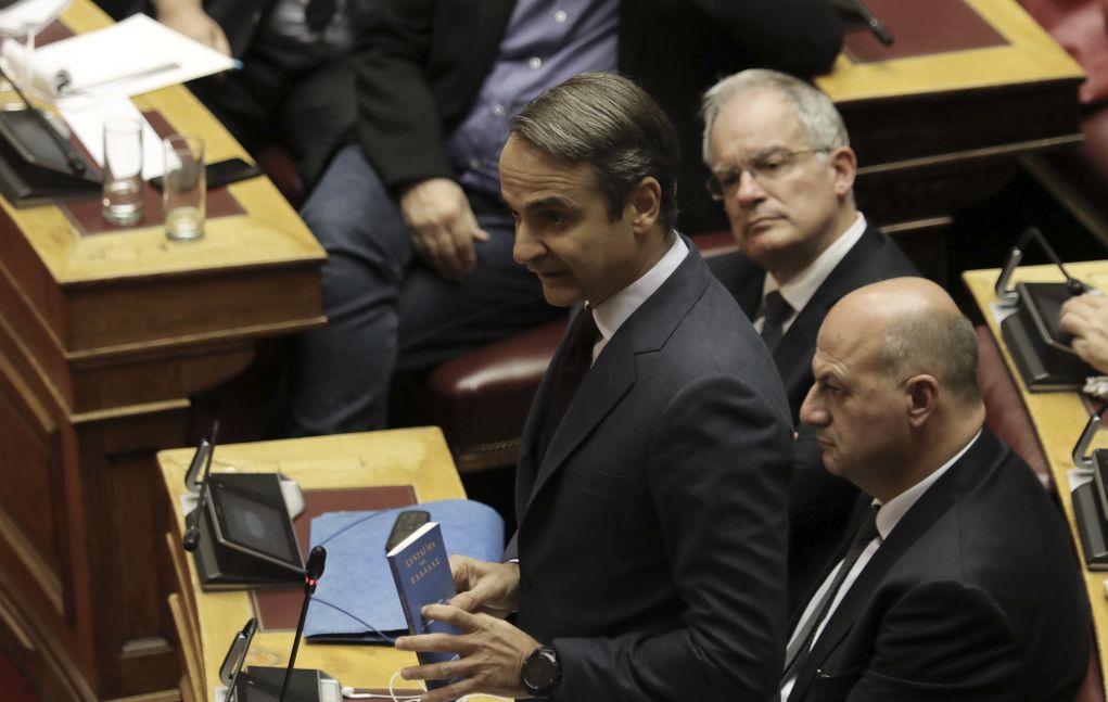 Θέλουν fast track συνταγματική αναθεώρηση