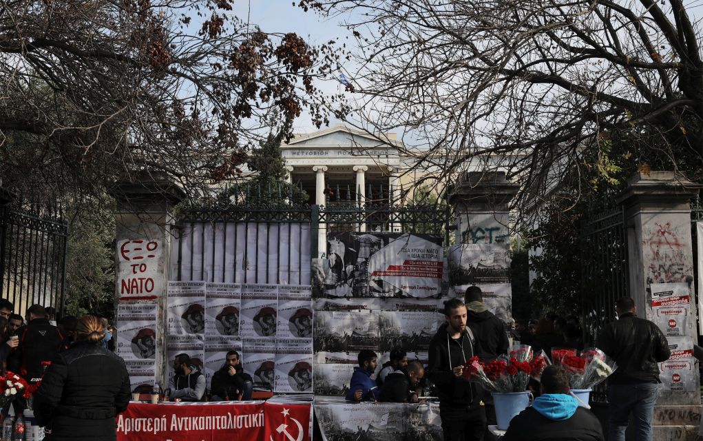 Πολυτεχνείο: Έκλεισαν οι πύλες, δρακόντεια τα μέτρα ασφαλείας