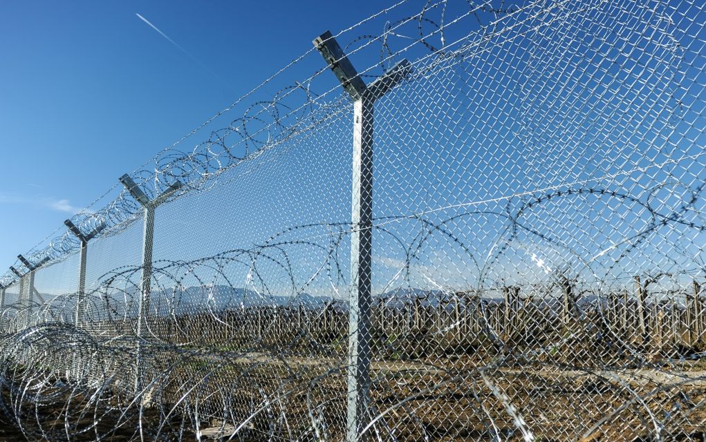 Συνελήφθη Σκοπιανός που ξήλωσε 105 πυραμίδες στα σύνορα με την Ελλάδα