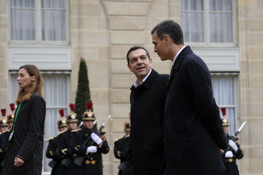 Τα λέει στους Ευρωπαίους για να ακούει το ΚΙΝΑΛ