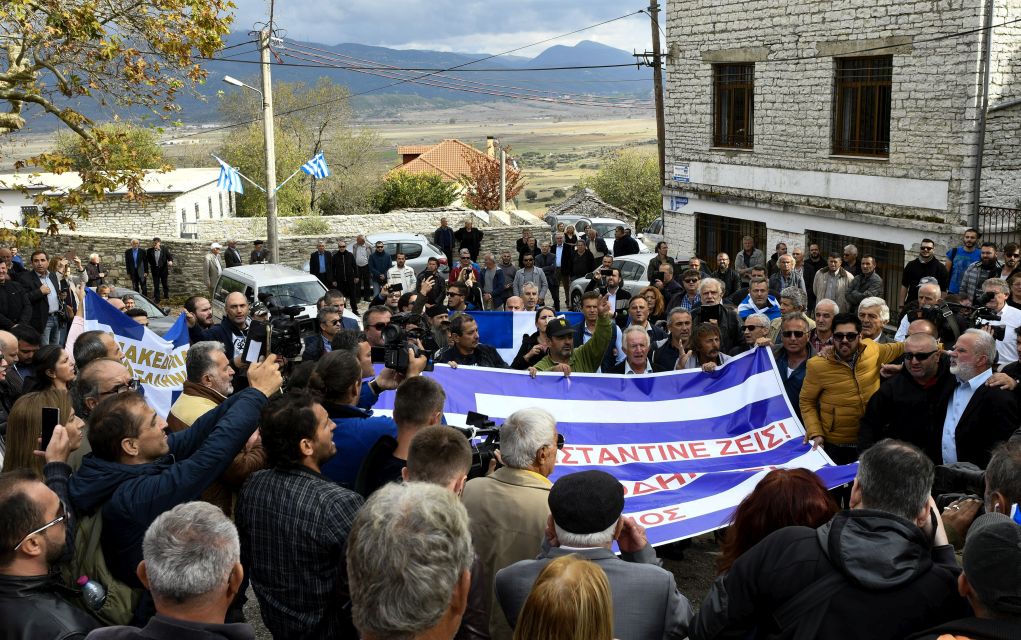 Τα ξημερώματα αφέθησαν ελεύθεροι οι προσαχθέντες μετά την κηδεία του Κ. Κατσίφα