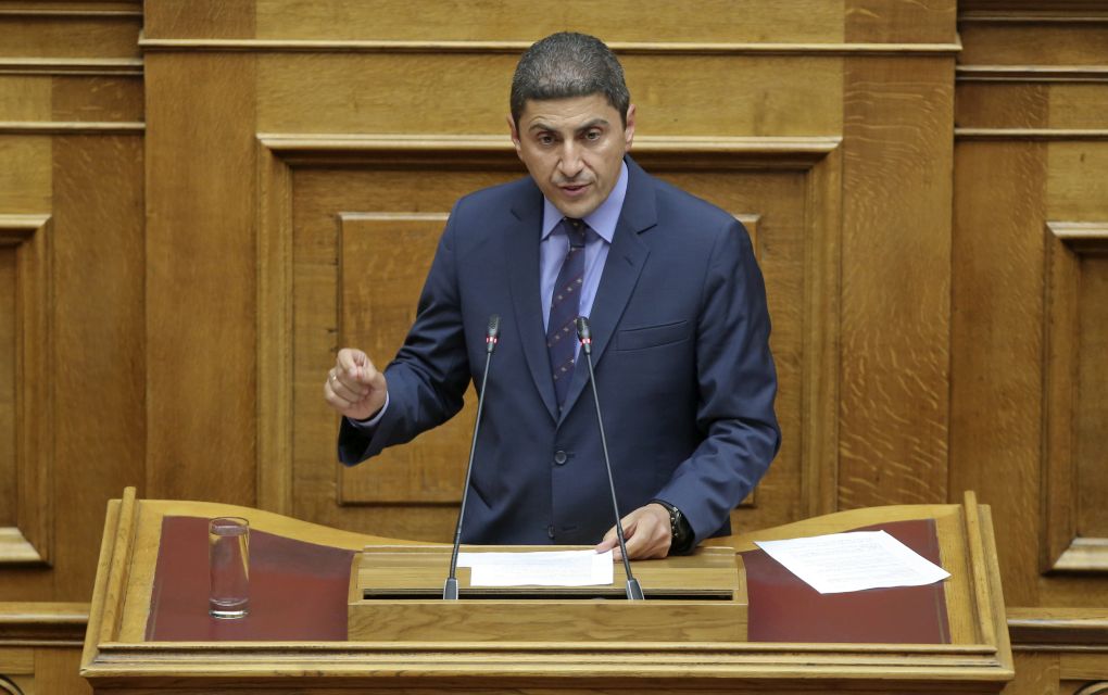 Αυγενάκης: «Aμεσα η ολοκλήρωση τριών σημαντικών έργων σε αθλητικές υποδομές στη Ρόδο»
